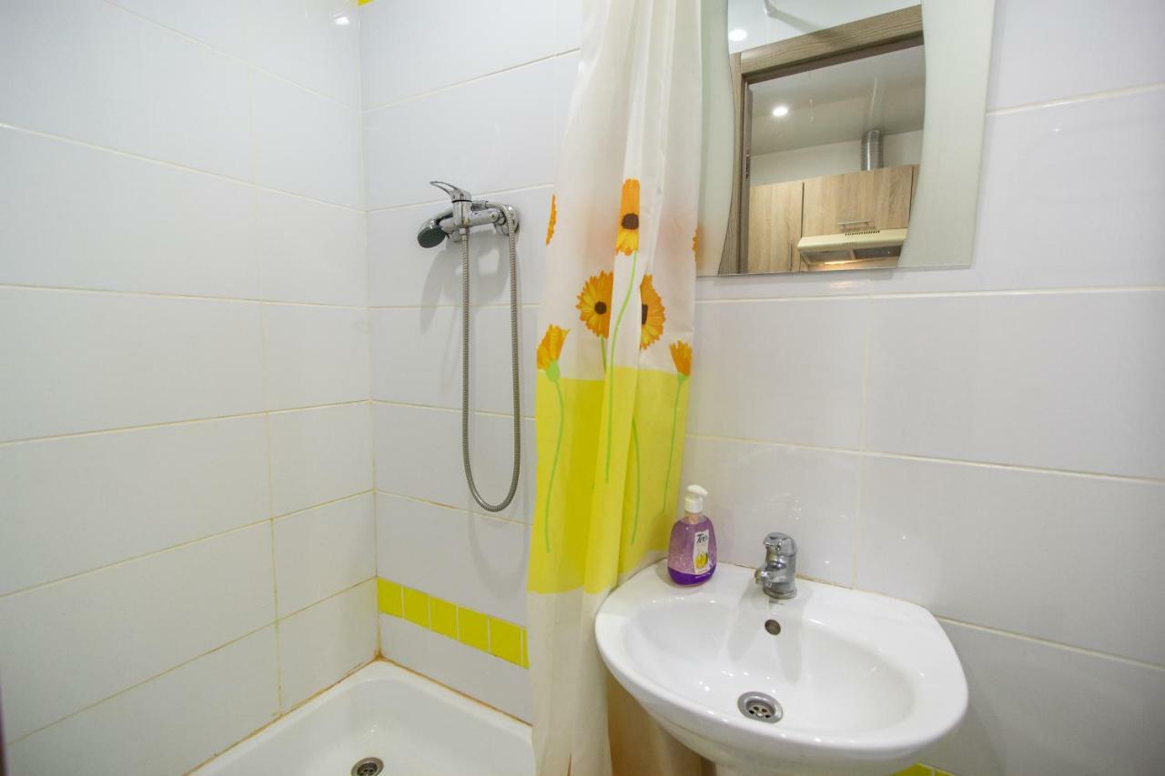 Apartment On Nauki Avenue Днепър Екстериор снимка